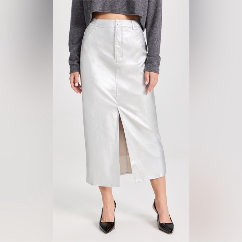 Wayf faux silver leather skirt - Picture 1 of 5